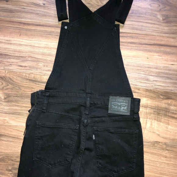 Levi black overalls bibs - Picture 4 of 5